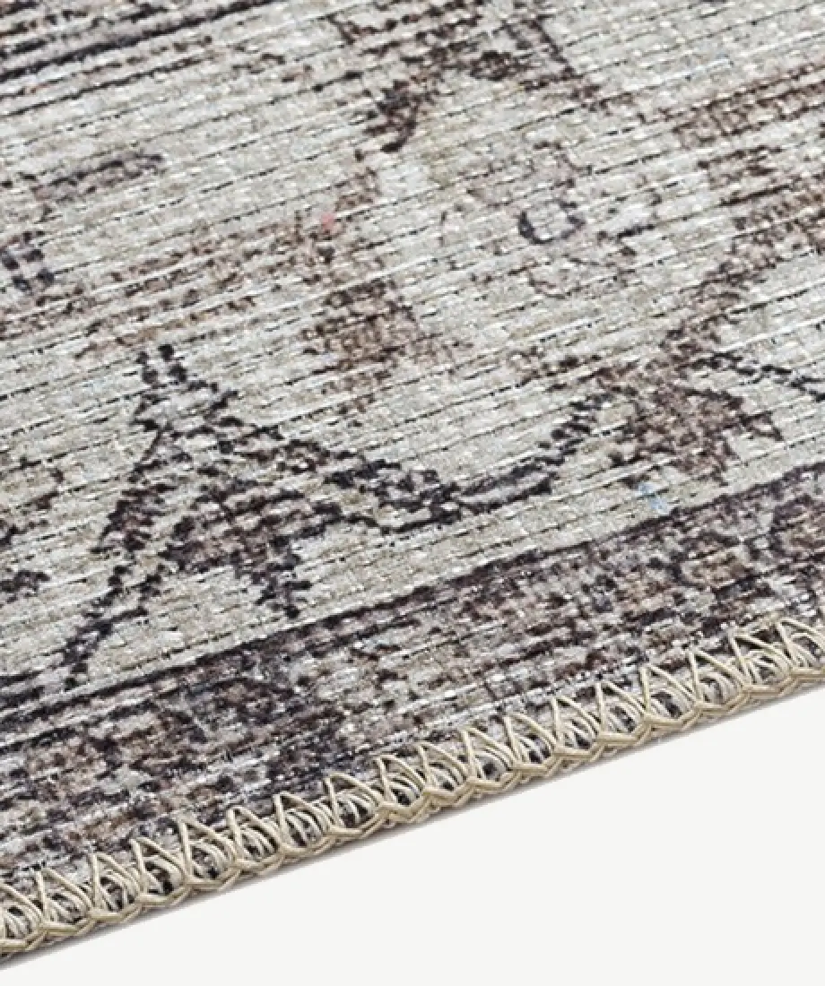 Prena Rug - Image 2